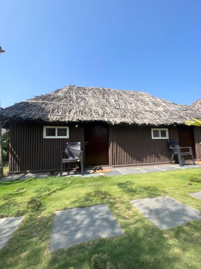 Hippie Land Hampi Hotel Exterior photo